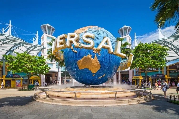 Universal Fun Family Package